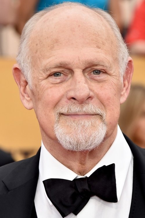Photo of Gerald McRaney