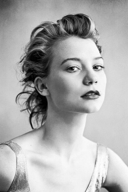 Photo of Mia Wasikowska