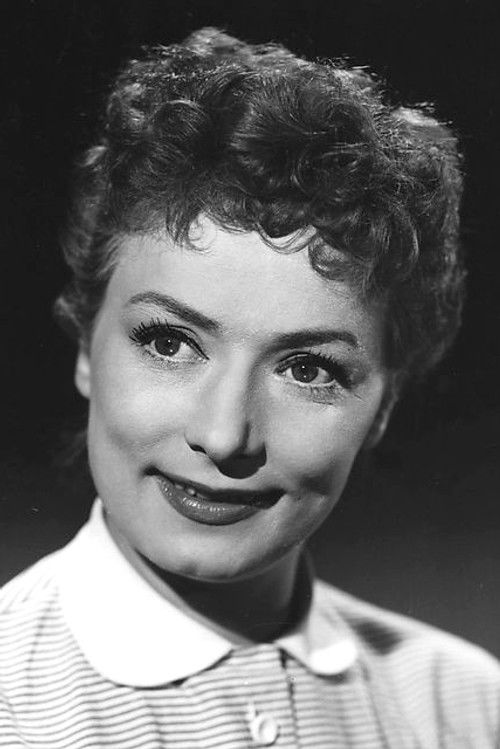 Photo of Lily Broberg