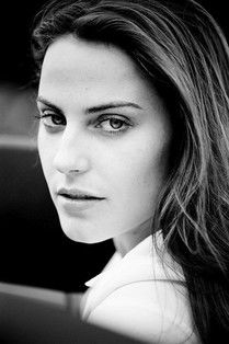 Photo of Antje Traue