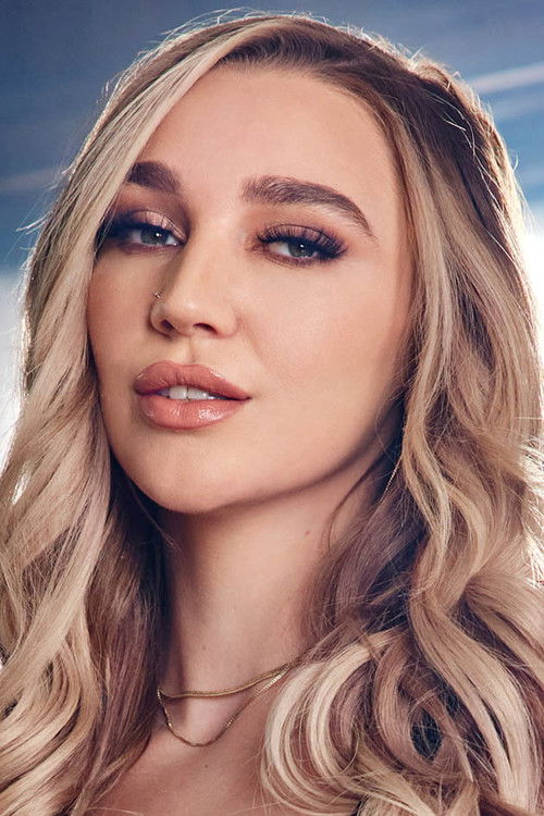 Photo of Kendra Sunderland