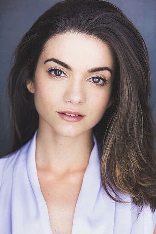 Photo of Lauren LaVera