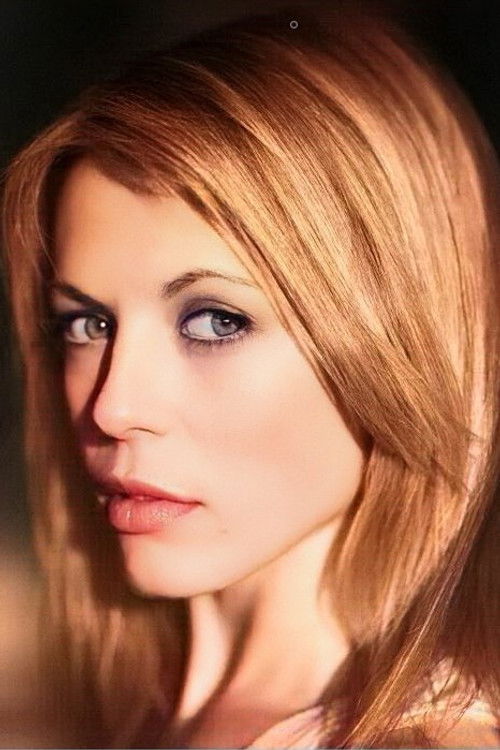 Photo of Kelly Adams