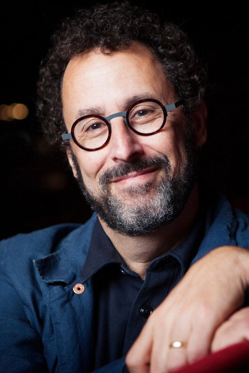Photo of Tony Kushner