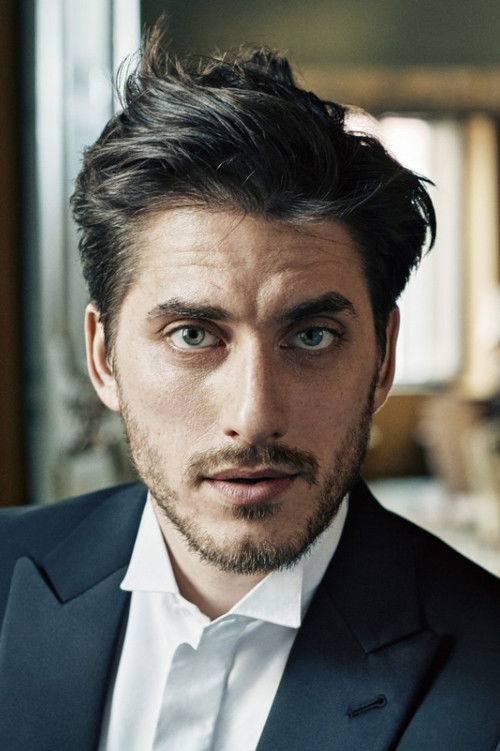 Photo of Luca Marinelli