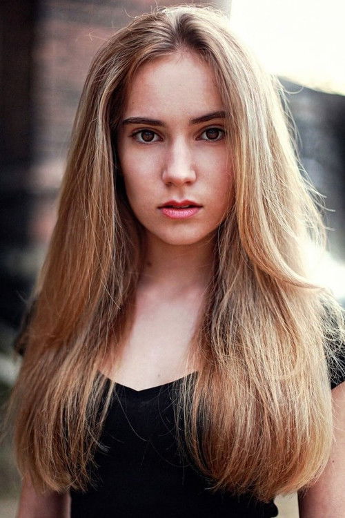 Photo of Tara Fischer