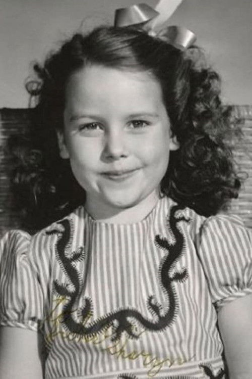 Photo of Sharyn Moffett