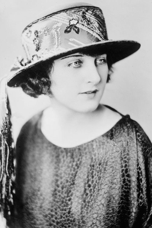 Photo of Martha Mansfield