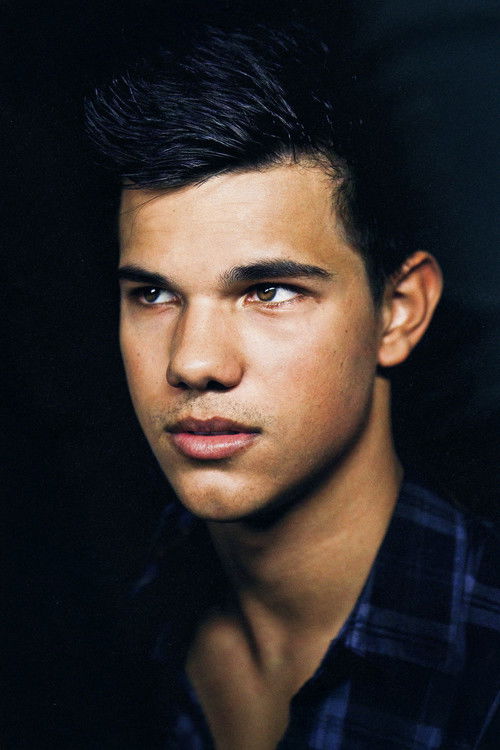 Photo of Taylor Lautner