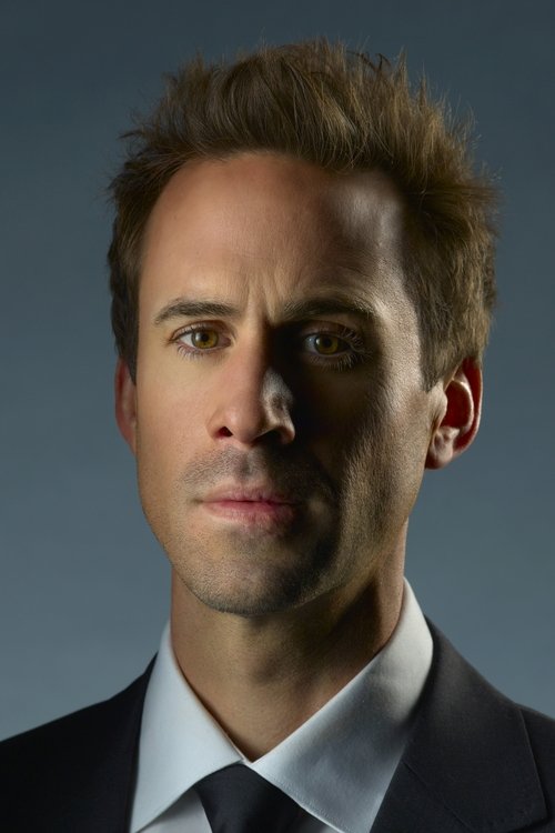 Photo of Joseph Fiennes