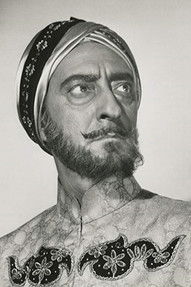 Photo of Arnold Moss