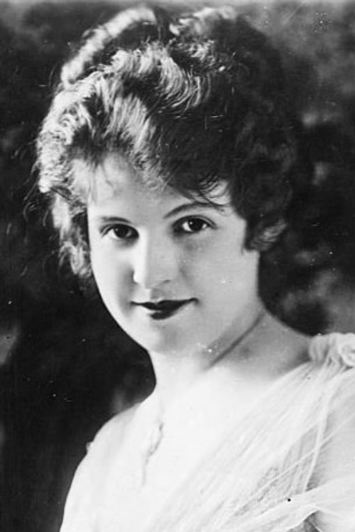 Photo of Gretchen Hartman