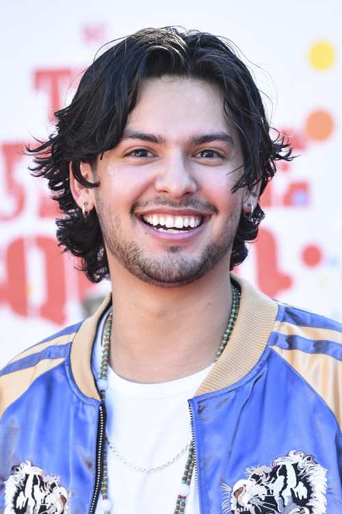 Photo of Xolo Mariduena