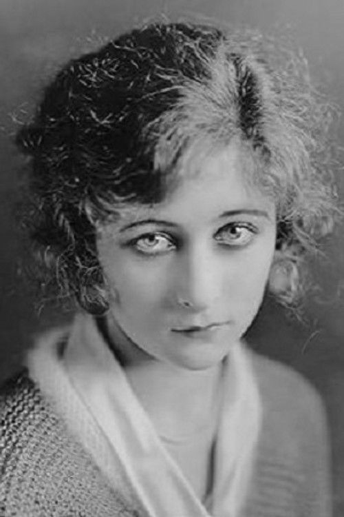 Photo of Mildred Harris
