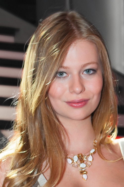 Photo of Zoë Straub