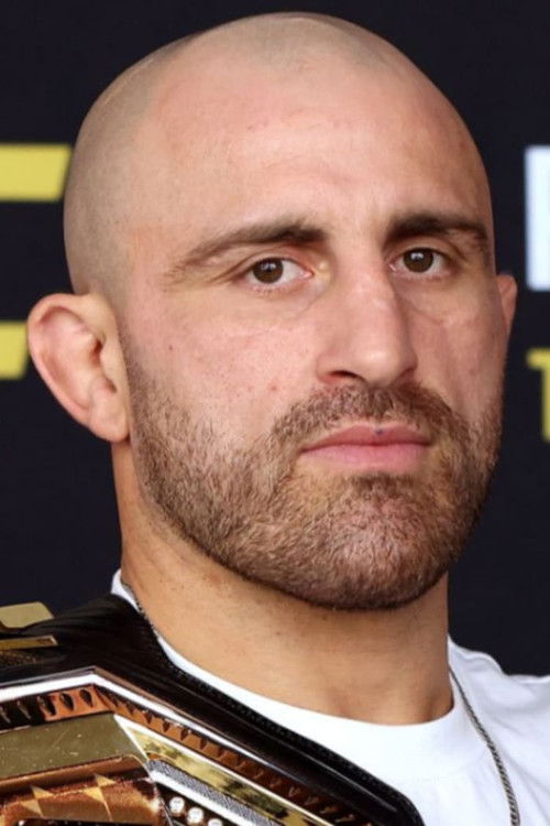 Photo of Alexander Volkanovski
