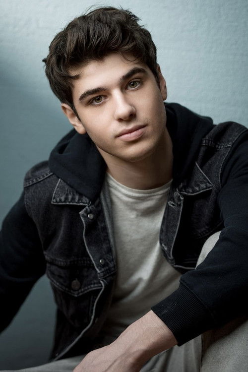 Photo of Oscar Chark