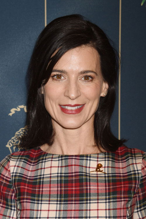 Photo of Perrey Reeves