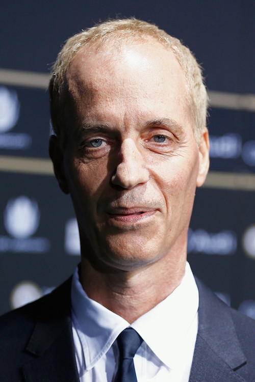 Photo of Dan Gilroy
