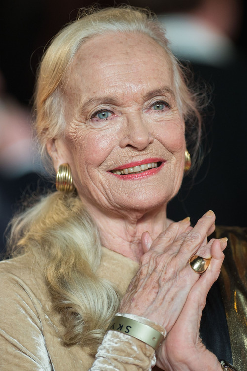 Photo of Shirley Eaton