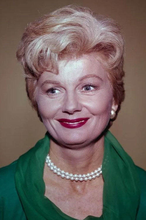 Photo of Barbara Billingsley