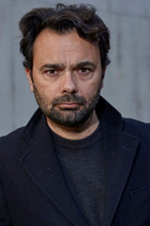 Photo of Sergio Villanueva