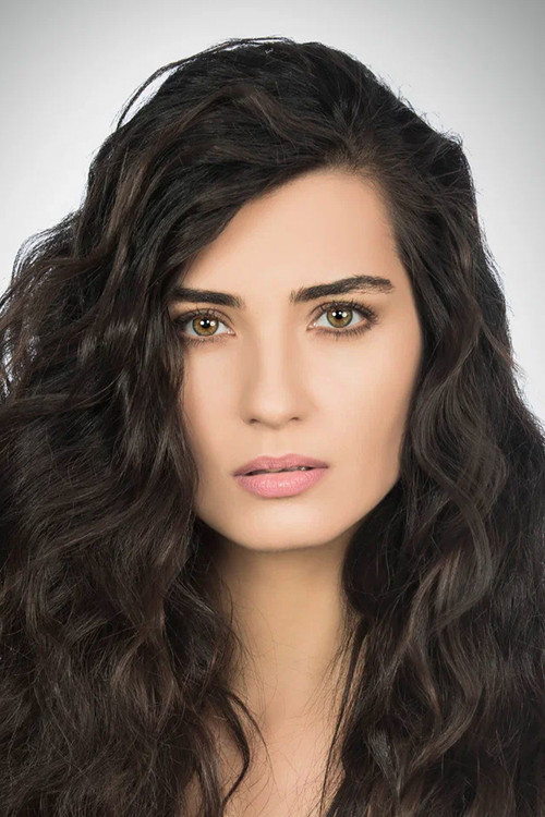 Photo of Tuba Büyüküstün