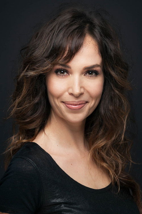 Photo of Esra Ronabar