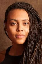 Photo of Julianna Gerais