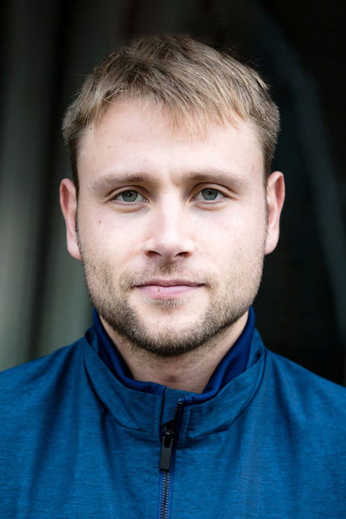 Photo of Max Riemelt