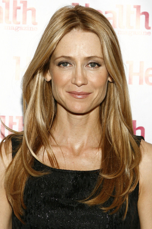 Photo of Kelly Rowan