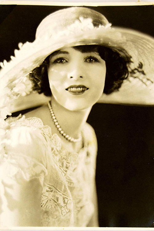 Photo of Claire Windsor