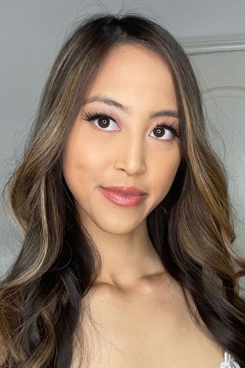 Photo of Alexia Anders