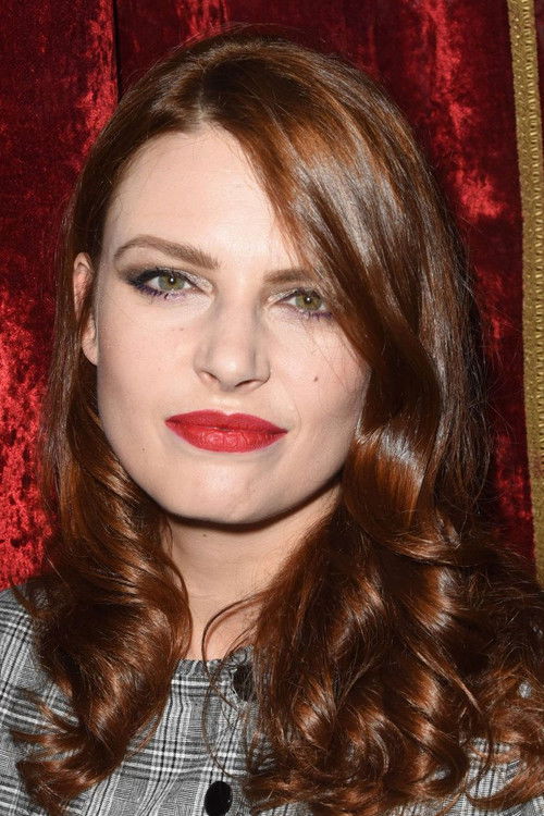 Photo of Élodie Frégé