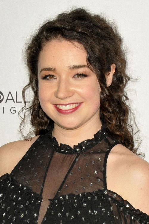 Photo of Sarah Steele
