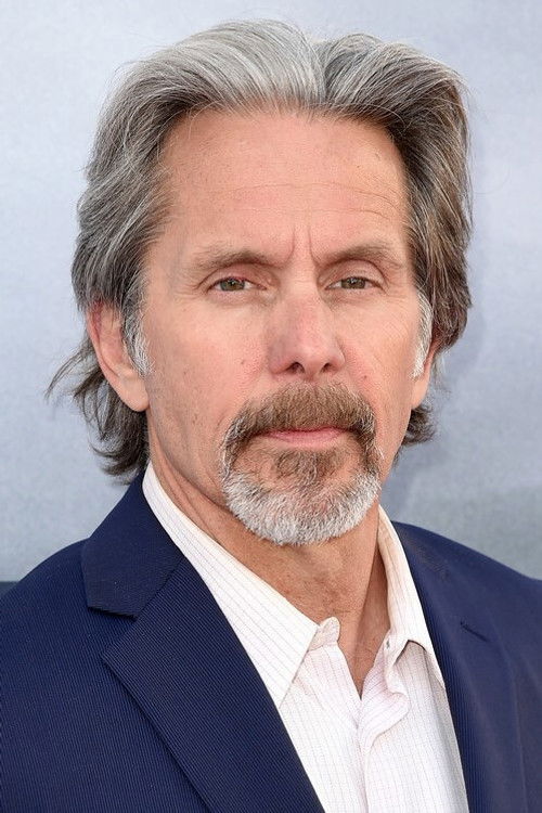 Photo of Gary Cole