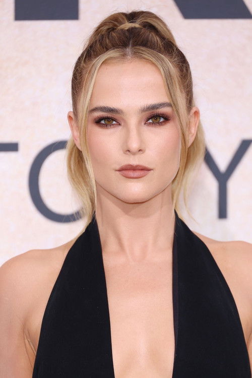 Photo of Zoey Deutch