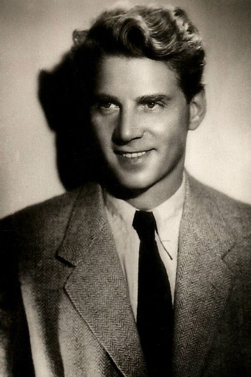 Photo of Jean-Pierre Aumont