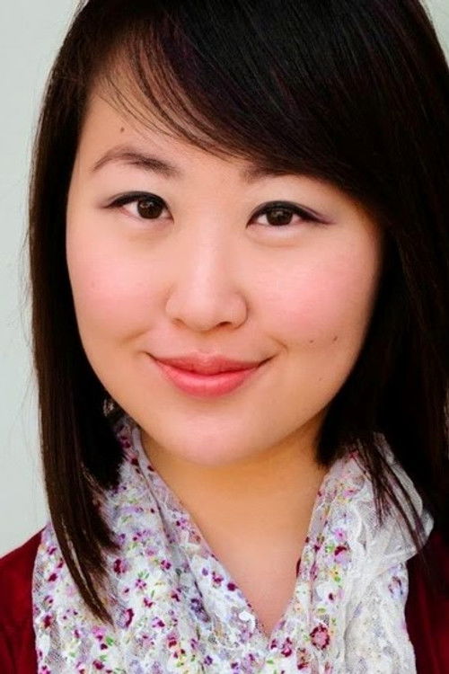 Photo of Julia Cho