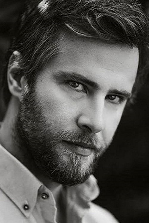 Photo of Özgür Çevik