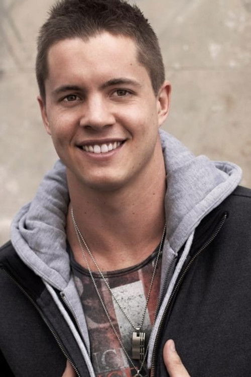 Photo of Johnny Ruffo