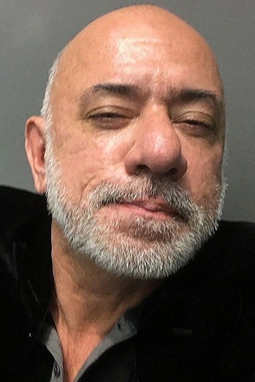 Photo of Cláudio Torres