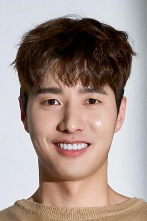 Photo of Shin Jung-yoon