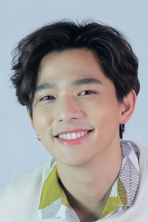 Photo of Thanat Lowkhunsombat