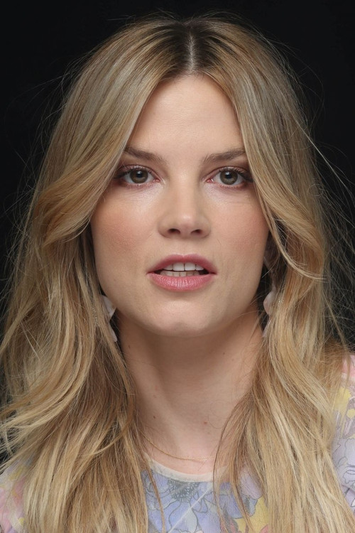 Photo of Sylvia Hoeks