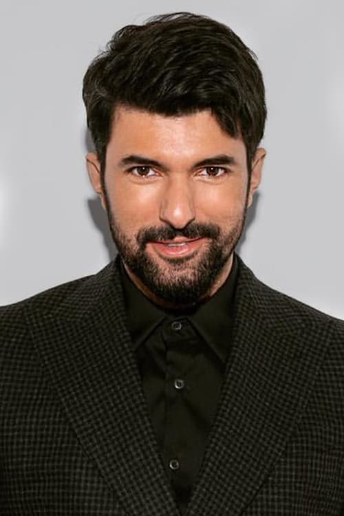 Photo of Engin Akyürek