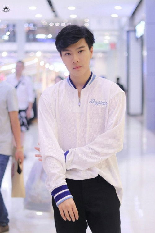 Photo of Krit Songsamphant