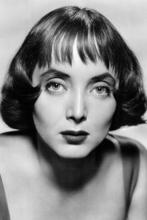 Photo of Carolyn Jones