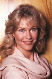 Photo of Dee Wallace