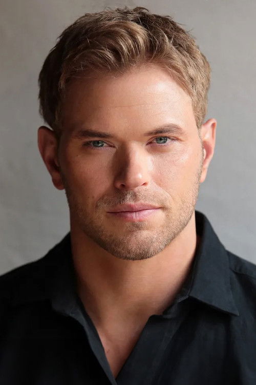 Photo of Kellan Lutz